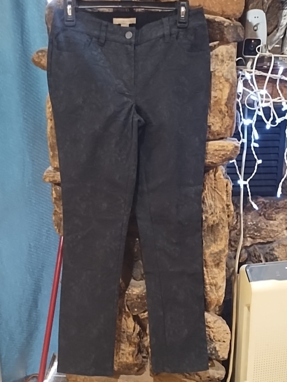 Chico's Black Slim Textured Pants